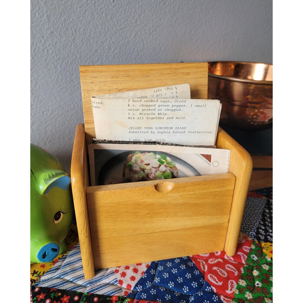 Vintage Wood Recipe Box Card Holder Beechwood Wall Mount Hinged Lid 1990s
